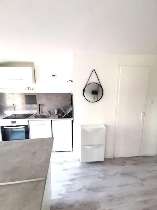Studio Coquet Avec Vue Sainte-Foy-lès-Lyon Eksteriør bilde