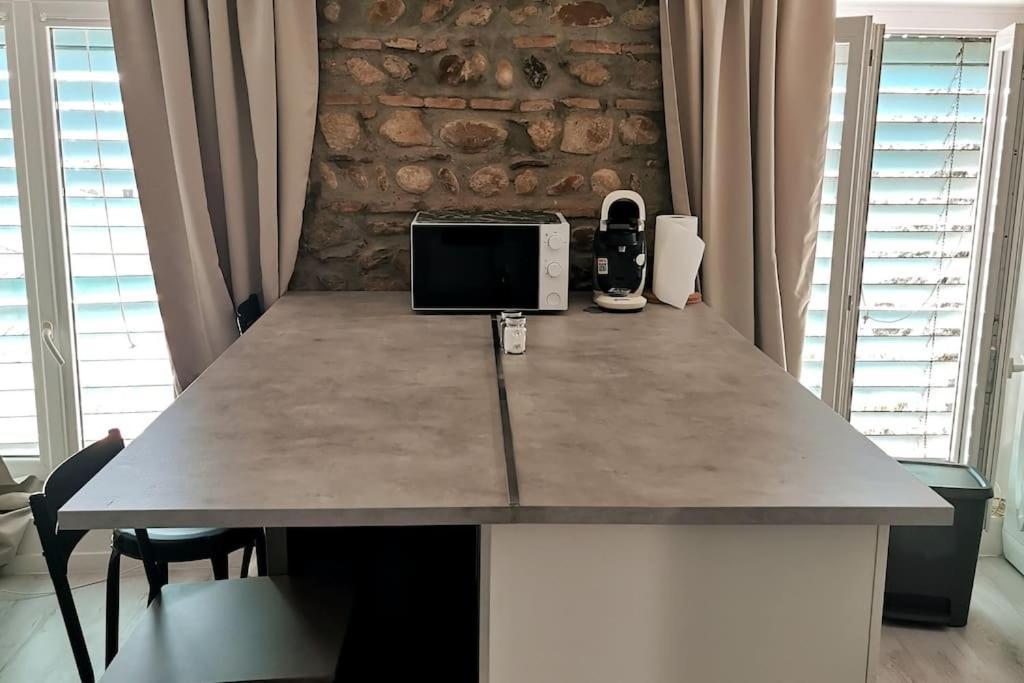 Studio Coquet Avec Vue Sainte-Foy-lès-Lyon Eksteriør bilde